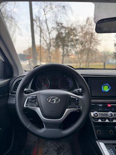 Hyundai: Hyundai Elantra: 2020 г., 1.6 л, Электромобиль — 9