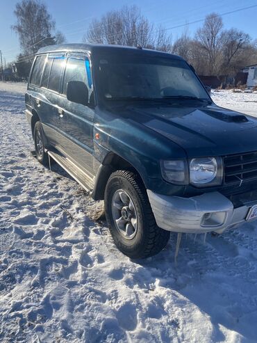 Mitsubishi: Mitsubishi Pajero: 2002 г., 2.5 л, Механика, Дизель, Внедорожник