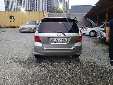 Honda Fit: 2003 г., 1.3 л, Автомат, Бензин, Хетчбек — 10