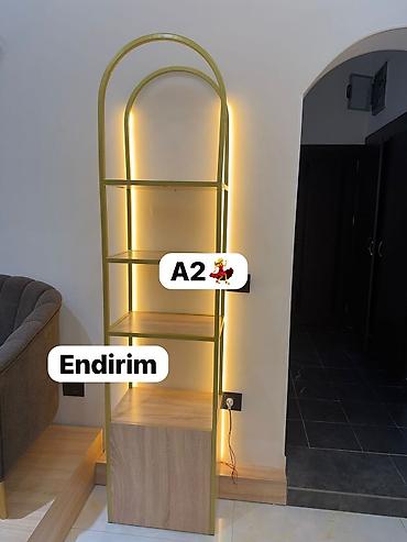 AYNUR 2 💃 Salon vitrini 1 ededi 270 azn. 2 eded var Yenidir baha