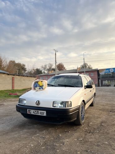 Volkswagen: Volkswagen Passat: 1989 г., 1.8 л, Механика, Бензин, Универсал