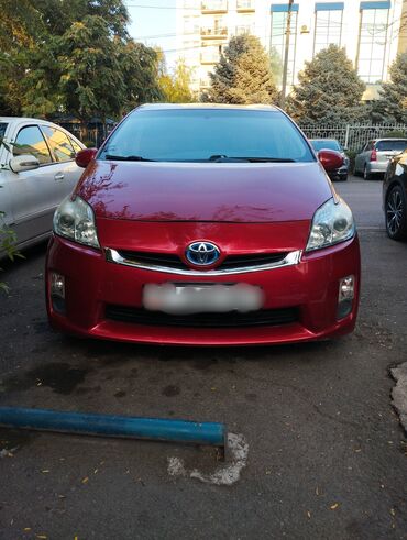 Toyota: Toyota Prius: 2011 г., 1.8 л, Автомат, Гибрид, Хэтчбэк