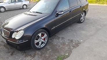 14 luk diskler: Mercedes-Benz C‑Class sedan - Kuzov: qara rəngli sedan, klassik — 7