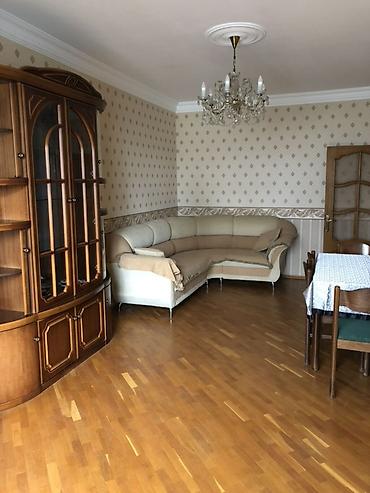 ev axdaram: Xətai metrosunun düz yanında, Xocalı prospekti, sumax restoranının — 1