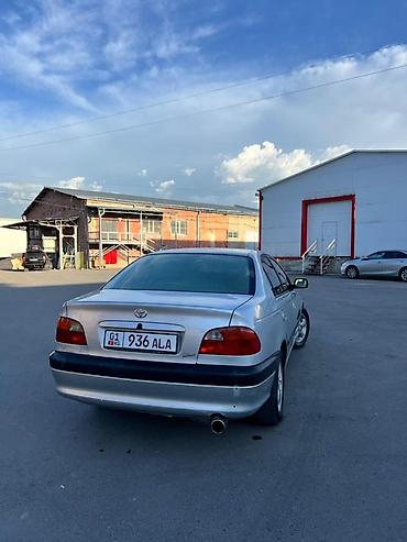 smart open: Toyota Avensis: 1998 г., 2 л, Механика, Бензин, Седан — 3