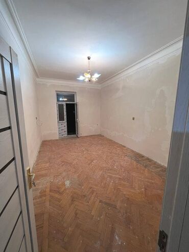 Köhnə tikili: Bakı, 2 otaqlı, Köhnə tikili, m. Həzi Aslanov, 67 kv. m -da lalafo.az — 1 Köhnə tikili: Bakı, 2 otaqlı, Köhnə tikili, m. Həzi Aslanov, 67 kv. m — 1