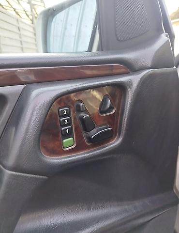 Mercedes-Benz: Mercedes-Benz E-Class: 1996 г., 2.8 л, Автомат, Бензин, Седан — 9