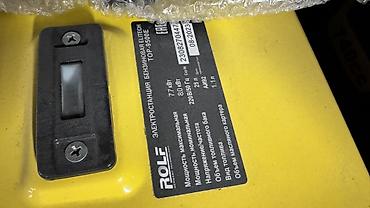 Генераторы: Бензиновая электростанция ROLF TOP-9500E Основные характеристики: - — 2
