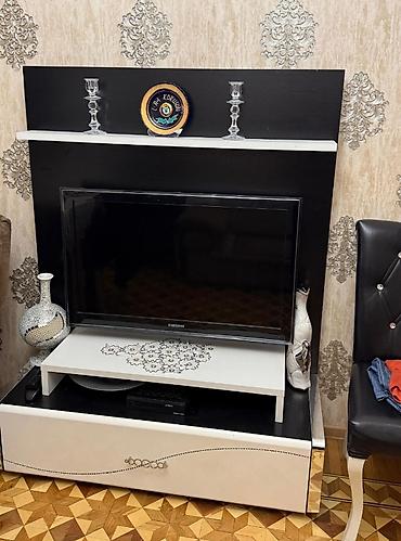 mebelerin satisi: Tv stend satılır. Cox səliqəlidir. Qiymət 50 azn. Bakı. Aytn əmll — 1