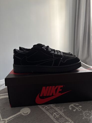 обувь оптом дордой: Мужские кроссовки, 40, Nike, Новый, цвет - Черный, Самовывоз