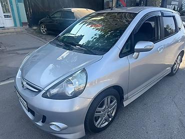 Продажа авто: Honda Jazz: 2008 г., 1.5 л, Автомат, Бензин, Хэтчбэк — 2