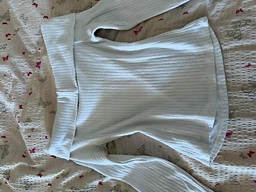 ecco beograd: Stradivarius ženska bluza – model sa otkrivenim ramenima - Boja — 4