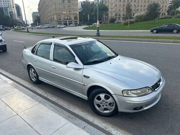 opelər: Opel Vectra: 2 л | 2000 г. 347000 км Седан