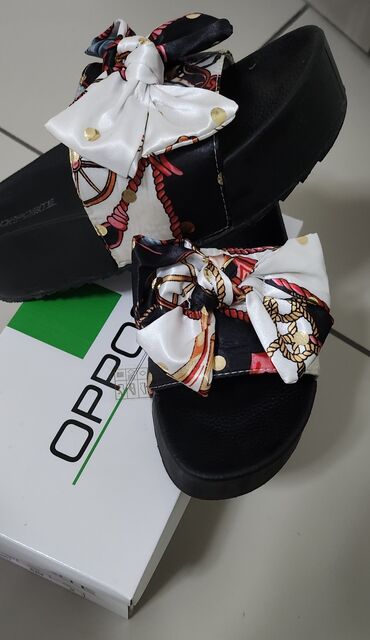5th avenue obuca: Fashion slippers, Opposite, 39 at lalafo.rs 5th avenue obuca: Fashion slippers, Opposite, 39
