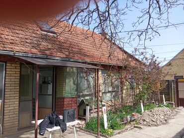 Kuće na prodaju: 106 kv. m, 2 sobe — 10