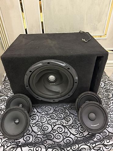 sabvuferler: Avtomobil üçün səs sistemi komplekti. Komplektə daxildir: - Kenwood — 2