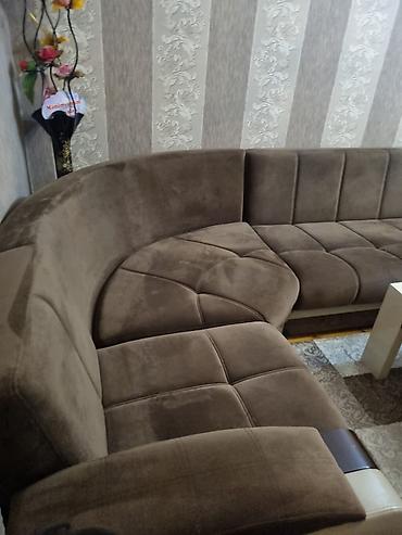 Divan və kreslo dəstləri: Künc divan dəsti - Forma: L-şəkilli/künc konstruksiya, geniş oturma — 8