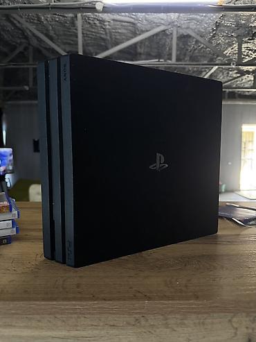 ps4 pro продам: Игровая консоль Sony PlayStation 4 Pro (черная) без игр пустая — 1