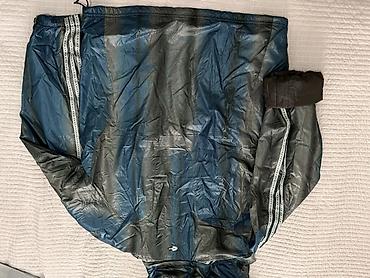 толстовка адидас: Новые ветровки Adidas с капюшоном, внутри флис теплый. Особенности: - — 10