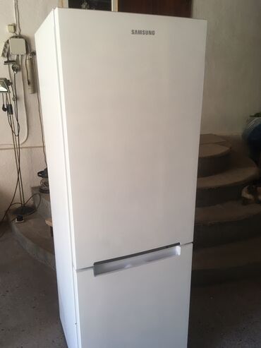 мотор холодилника: Холодильник Samsung, Б/у, Двухкамерный, No frost, 59 * 178 * 64