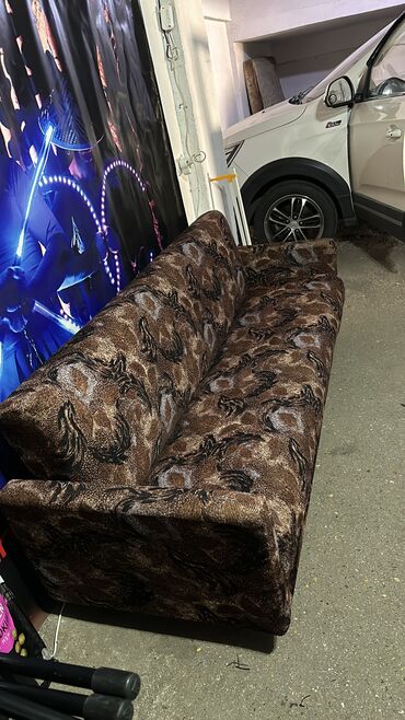 угловой раскладной диван: Диван, Б/у, Раскладной, С подъемным механизмом, Велюровая ткань, Нет доставки
