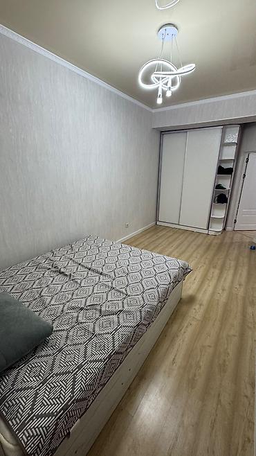 flat in osh: 🏡 Сдаётся 1-комнатная квартира в ЖК «Бристоль»! 📍 Адрес: ул. Аалы — 8
