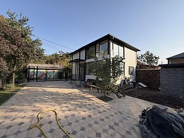 Продажа коттеджей и домов: Современный двухэтажный дача с большим благоустроенным двором и — 3