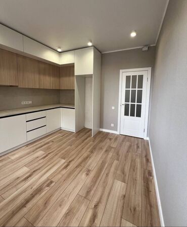 Продажа квартир: 2 комнаты, 70 м²