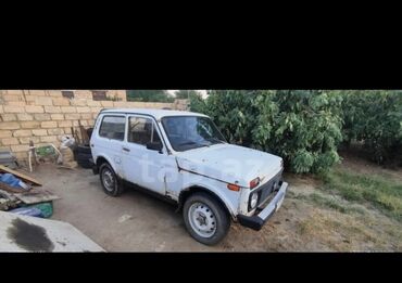 Ehtiyat hissələri: VAZ (LADA) 4x4 Niva: 0.6 l | 1984 il Ofrouder/SUV