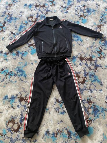 кыргызча кийимдер: Мужской спортивный костюм, L (EU 40), Moncler, Новый, цвет - Черный