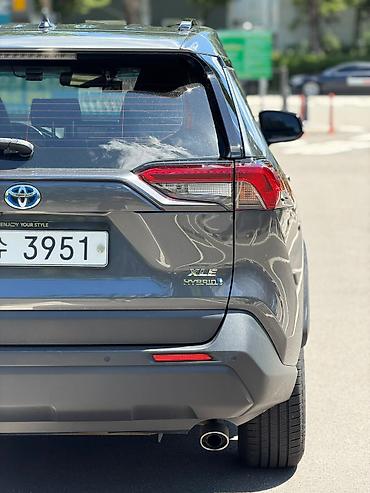 byd leopard 5: Toyota RAV4: 2019 г., 2.5 л, Автомат, Гибрид, Кроссовер — 7