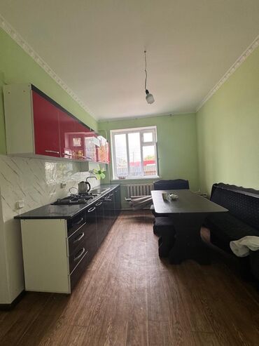 stroka.kg продажа домов: Дом, 170 м², 4 комнаты, Собственник, Косметический ремонт