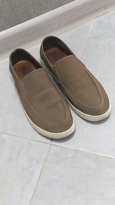 массажный тапочки: Лоферы, 41, Clarks, Б/у, цвет - Коричневый