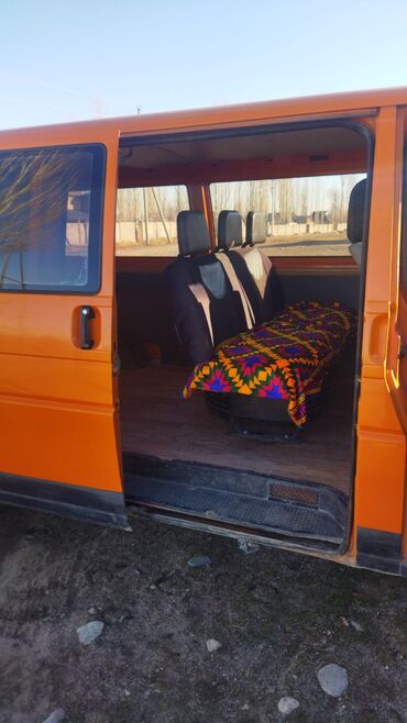 Volkswagen: Volkswagen Transporter: 1991 г., 2.3 л, Механика, Бензин, Минивэн — 10