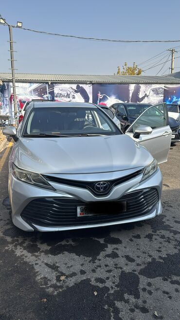 купить коробку передач бу: Toyota Camry: 2018 г., 2.5 л, Гибрид, Седан