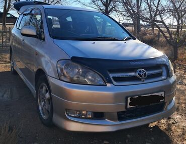 продаю тойота каролла: Toyota Ipsum: 2003 г., 2.4 л, Автомат, Бензин, Вэн/Минивэн