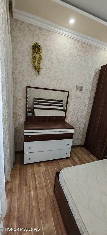 Termo satılır — 85 AZN. Ünvan: Razin. Ünvana çatdırılma pulsuzdur lalafo.az -da Termo satılır — 85 AZN. Ünvan: Razin. Ünvana çatdırılma pulsuzdur