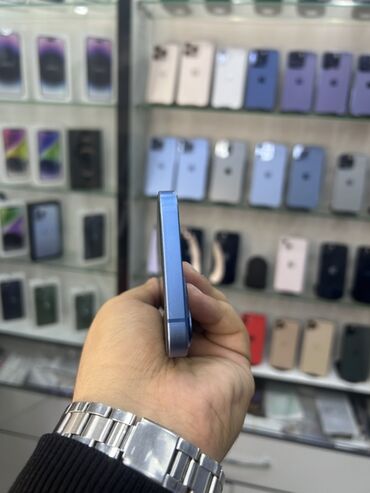 Apple iPhone: IPhone 13, Mavi, Face ID — 5