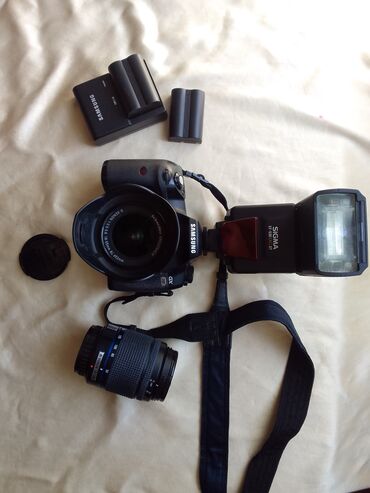 фотоаппарат самсунг s860: Фотоаппарат Самсунг б/у. С фотовспышкой, с двумя объективами. Цена -