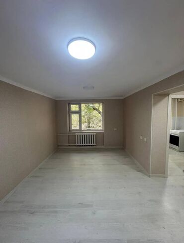 ищу квартиру цум: 2 комнаты, 45 м², Хрущевка, 1 этаж, Евроремонт