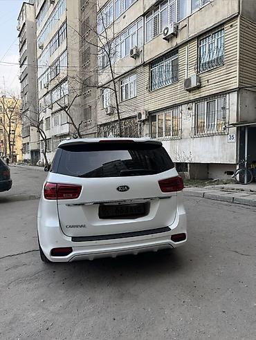 Kia: Kia Carnival: 2019 г., 2.2 л, Автомат, Дизель, Минивэн — 4