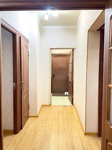 Долгосрочная аренда квартир: 3 комнаты, Собственник — 8