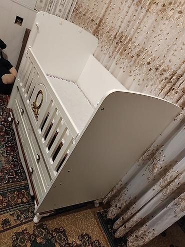 Uşaq mebeli: Uşaq beşiyi – “Baby Mood” model - Rəng: ağ, qızılı dekor elementli ön — 2