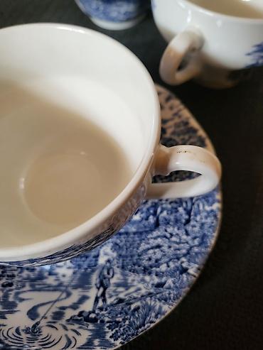 Ostali antikviteti: Solje engleske za kafu,caj Crown Ducal iz 70ih.god. Solje engleske — 12