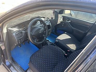 Ford Focus: 2003 г., 1.6 л, Кол менен иштөөчү, Бензин, Универсал — 5