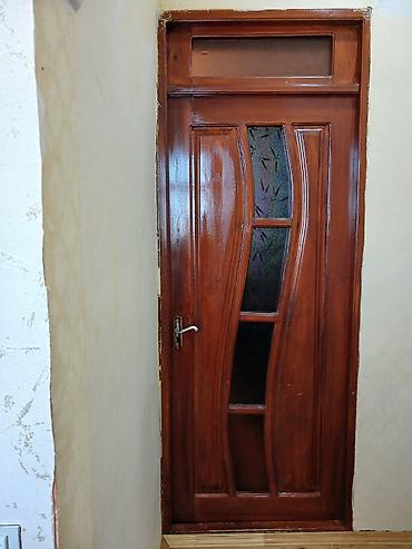 dekor panel: Taxta otaq qapısı – şüşəli dekorlu - Material: təbii ağac (laklı) — 2