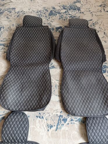 Чехлы и накидки на сиденья: Чехлы Тканевые, С подушкой, цвет - Серый, Universal Seat cover, Б/у, Самовывоз, Платная доставка