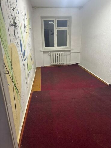 комната с подселением для парней: 3 бөлмө, Риелтор, Чогуу жашоосу жок, Эмерексиз
