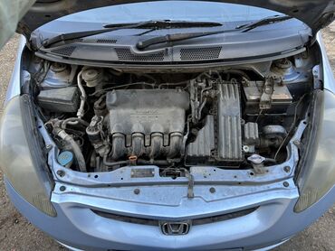 Honda: Honda Fit: 2002 г., 1.5 л, Автомат, Бензин, Хэтчбэк — 5