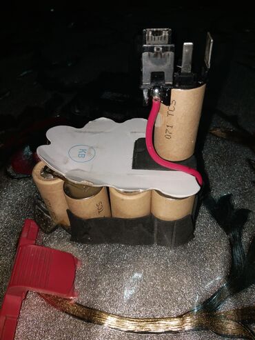 Шуруповерты: Продам оптом 2 старых моделей б/у шуруповёртов, они рабочие только у — 17